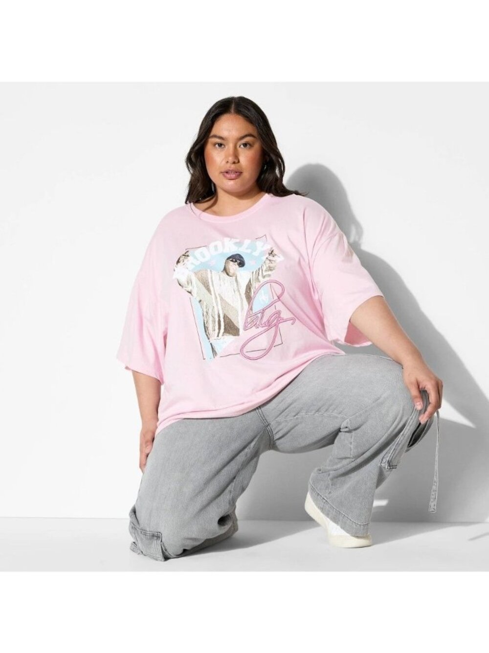 NWT Women's Brooklyn Biggie Oversized Graphic T-Shirt - Pink 3X